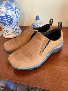 Merrell Jungle Moc  Slip-On Suede Loafers with Black Sole Size 8.5